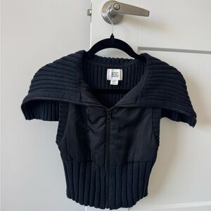 Urban Outfitters Black Ribbed Knit Vest with Zipper